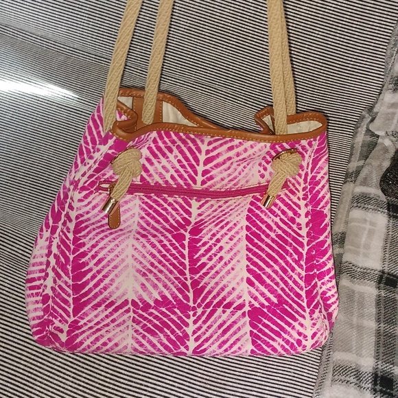 💝NWOT Michael by Michael Kors pink and white pattern fabric handbag💝 - Picture 6 of 13
